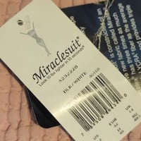 Gallery image 2 for MiracleSuit Swsuit Top, Size 12/Large