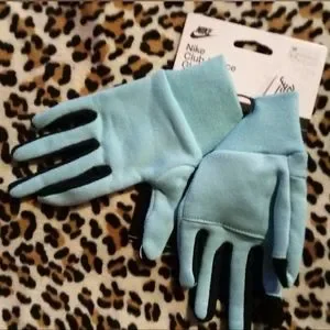 Gallery image 2 for Nike Club Fleece Gloves, Youth Medium