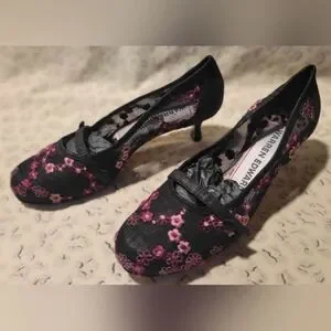 Warren Edwards Mesh Kitten Heels w/Floral Embroidery