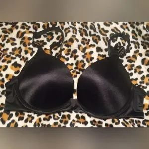 Gallery image 2 for Victoria's Secret Bombshell Plunge Bra, 32D