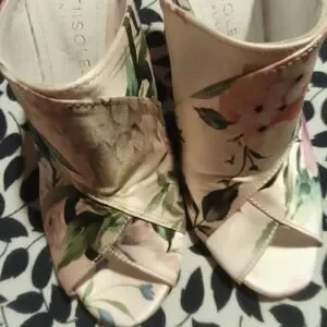 Gallery image 4 for BEAUTIISOLES Cindy Peep Toe Heels by Robyn Shreiber