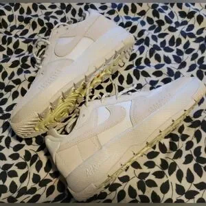 Gallery image 2 for Nike Air FORCE 1 WILD Phantom Low