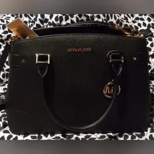 Gallery image 1 for MICHAEL Michael Kors Lynn Satchel, Large