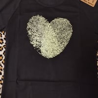 Gallery image 2 for Tantra T-shirts Fingerprints Heart Tee, Medium