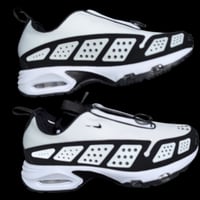 Gallery image 2 for Nike Air Max SNDR Women's Sneakers
