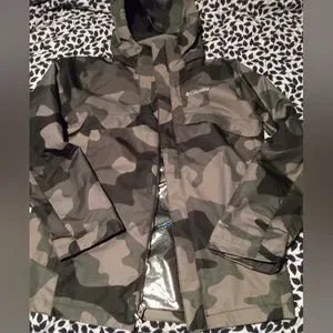 Gallery image 1 for Columbia Arctic Trip III Interchange Jacket