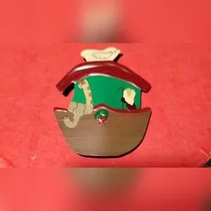 Noah's Ark Holiday Pin