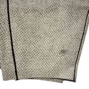Gallery image 4 for Nike Therma-FIT ADV Tech Pack Forward Pants