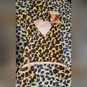 Gallery image 3 for SimplyDog/Ellen DeGeneres/Champion Dog Apparel X-Small