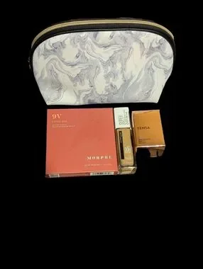 Gallery image 1 for Morphe/Maybelline/YENSA Makeup Bundle