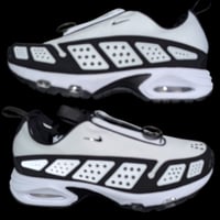 Gallery image 4 for Nike Air Max SNDR Women's Sneakers
