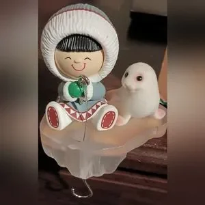 Gallery image 3 for Hallmark Polar Pals Stocking Hanger
