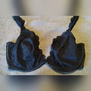 Cacique Lace Bra, 44DD