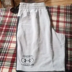 Gallery image 2 for Under Armour Fitted Shorts, Large