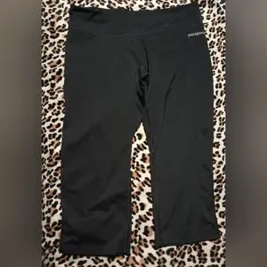 Patagonia Cropped Leggings