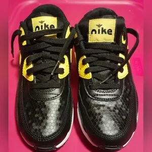 Gallery image 2 for Nike Air Max 90 SE Lil Bugs Sneakers, Youth 4.5