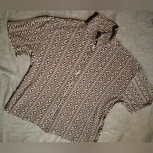 Gallery image 3 for Forever 21 Men's Patterned Shirt, XL