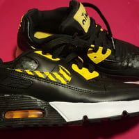 Gallery image 3 for Nike Air Max 90 SE Lil Bugs Youth Size 4.5