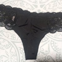 Gallery image 1 for Victoria's Secret Thong, Small