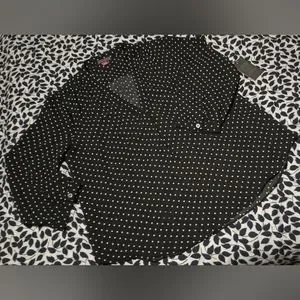 Gallery image 2 for Vince Camuto Blouse in Women's Small