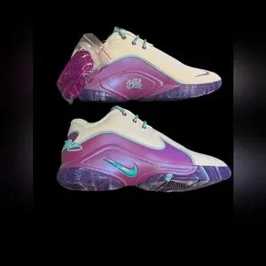 Gallery image 1 for Nike LeBron 22 Frozen Grapes Basketball Shoes