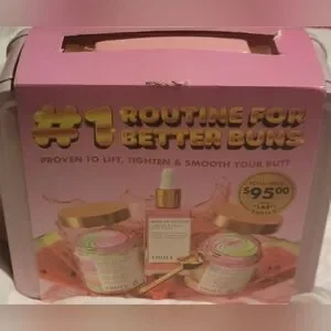 Gallery image 1 for TRULY Beauty Buns of Glowry 4-Piece Set