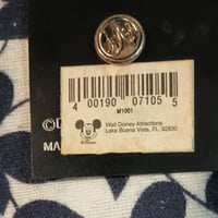 Gallery image 2 for Disney Collectable Pin