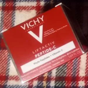 Gallery image 1 for VICHY Liftactiv PEPTIDE-C 48-HR Hydration