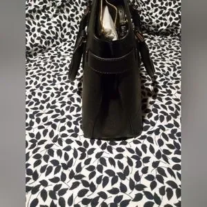 Gallery image 5 for MICHAEL Michael Kors Lynn Satchel, Large