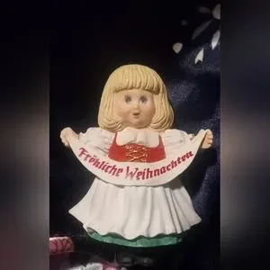 Hallmark Holiday Figurine, 1990