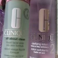 Gallery image 3 for Clinique Skincare Bundle