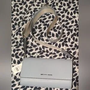 Michael Kors Jet Set Large Zip Around Crossbody