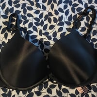 Victoria's Secret Bombshell Plunge Push-Up Bra, 32B