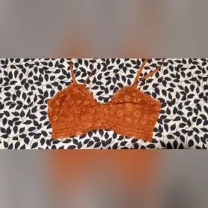 Gallery image 2 for Victoria's Secret Bralette, Small