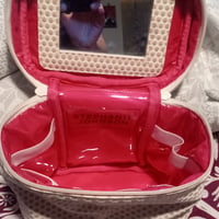 Gallery image 3 for Stephanie Johnson Makeup Case