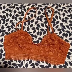 Victoria's Secret Bralette, Small
