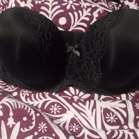 Gallery image 2 for Victoria's Secret Bra, 36DD